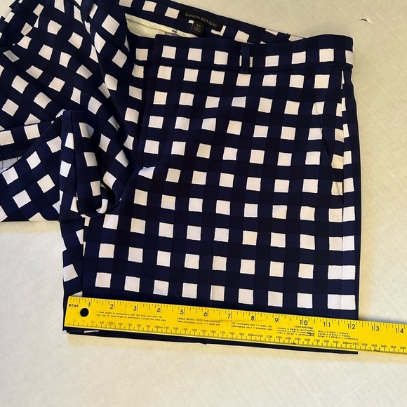Banana Republic Blue&White Checkerd gingham casual flat front shorts Sz-10. T11 - Picture 11 of 11